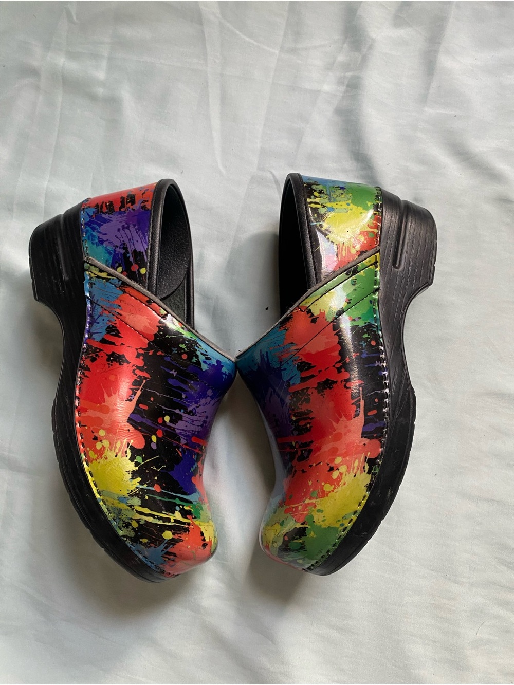 Women’s Multicolor Paint-Splash Clogs Size EU 40